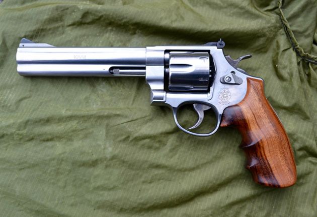 Smith Wesson Model 610