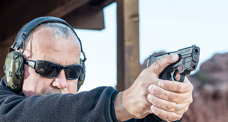 Smith Wesson M&P Shield EZ M2.0 (cal 9mm) video